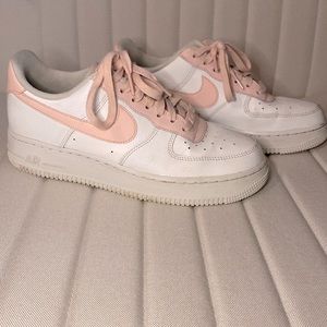 Nike Air Force 1, women’s 8.5